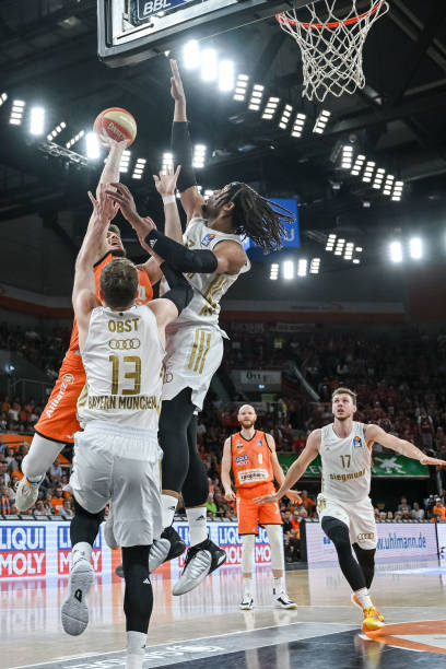 的现象在足 的现象在足