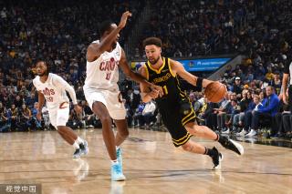 与此同时 与此同时