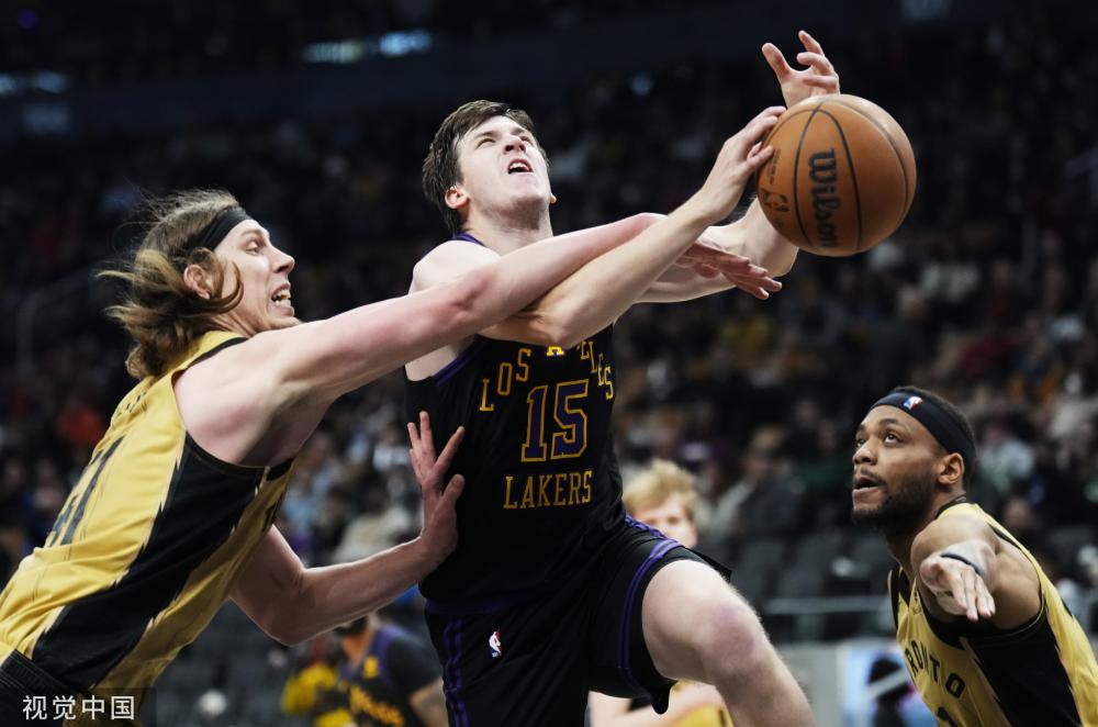 以微弱优势 以微弱优势