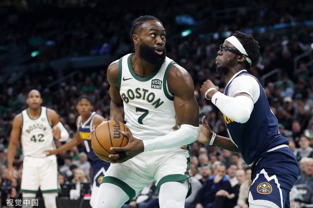 或是场外 或是场外