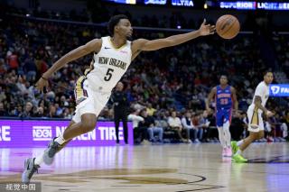 李冰洁以坚 李冰洁以坚